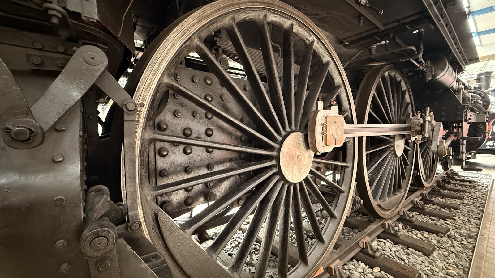 Mechanical & Engineering Equipment